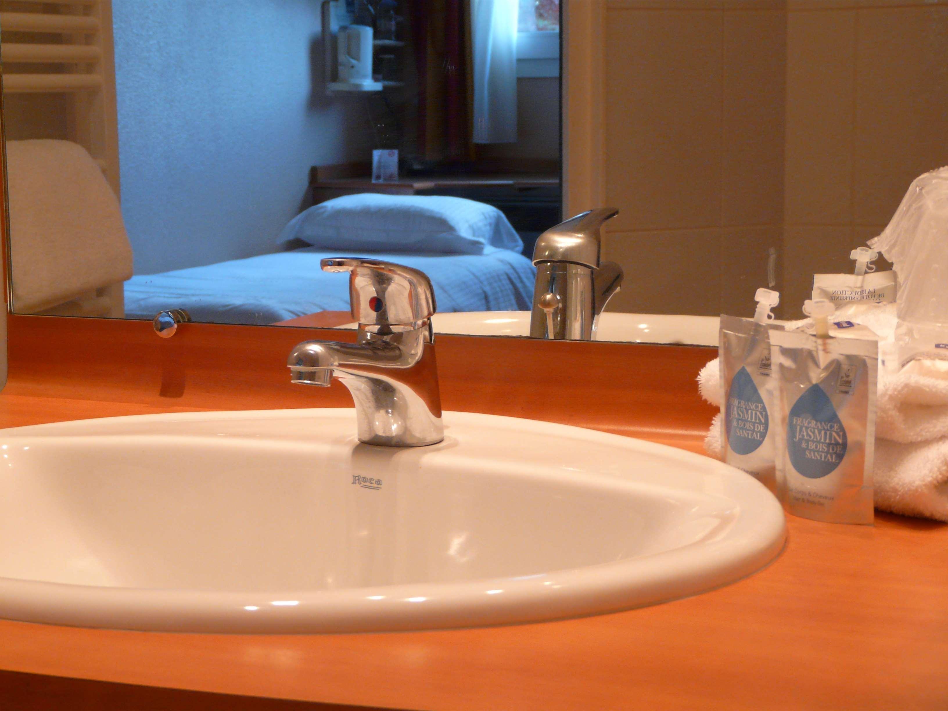 คีรัดแนนเตสซูด-โบย่าแอโร่พอร์ต Hotel Bouaye ภายนอก รูปภาพ