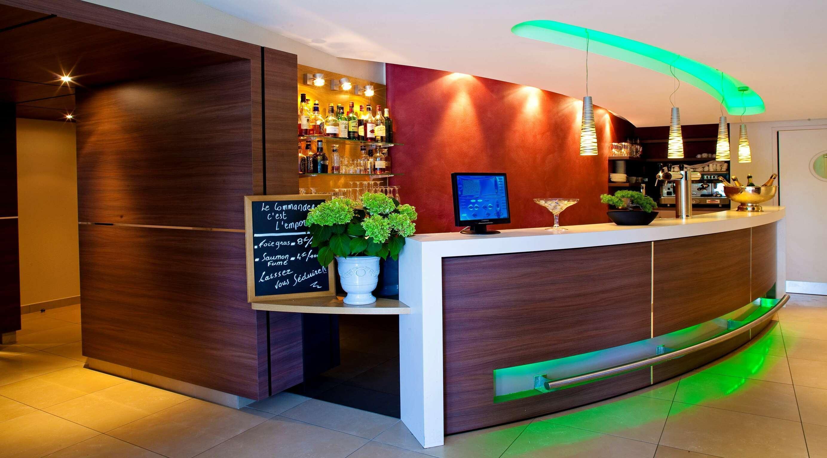 คีรัดแนนเตสซูด-โบย่าแอโร่พอร์ต Hotel Bouaye ภายนอก รูปภาพ