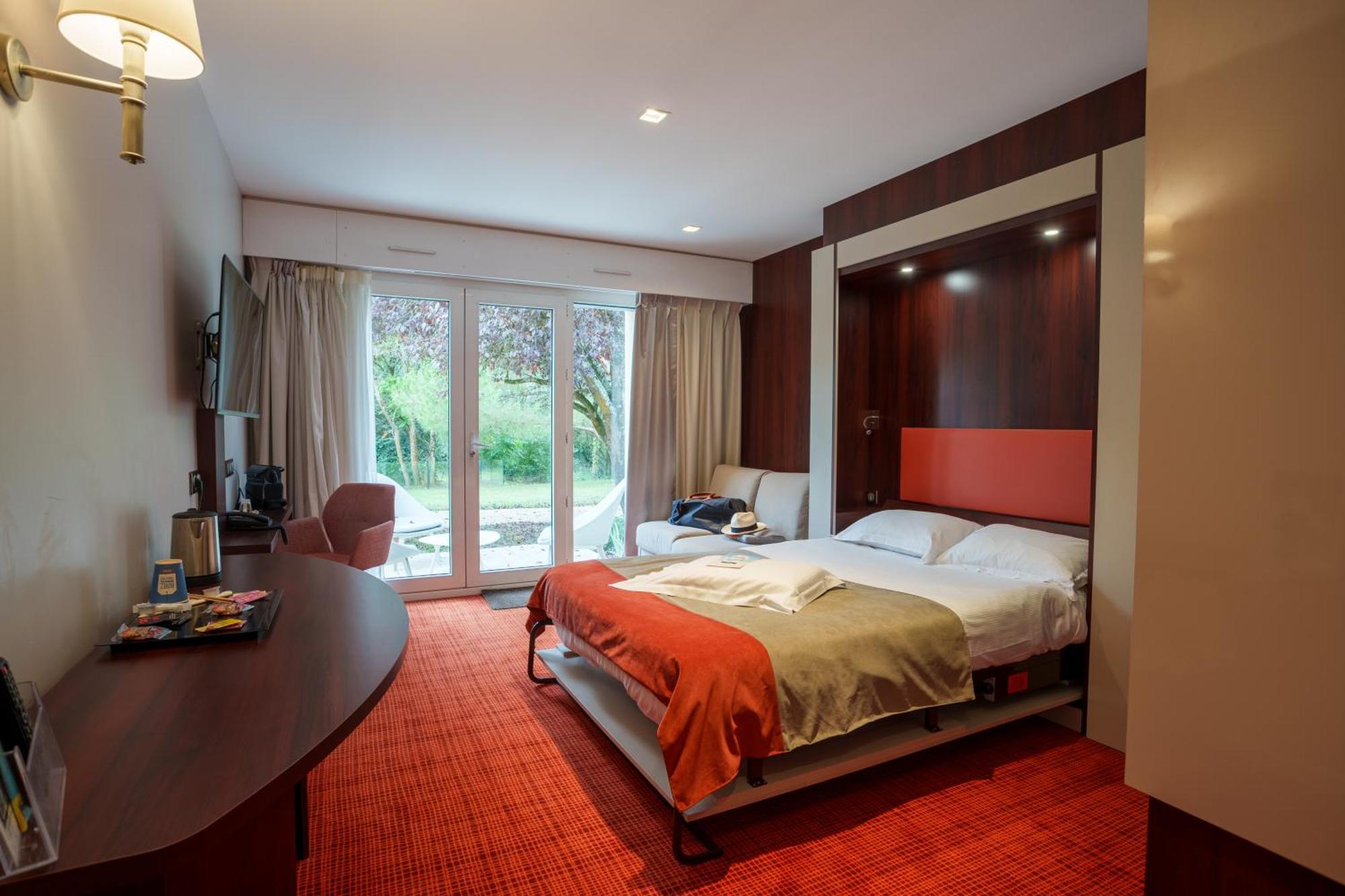 คีรัดแนนเตสซูด-โบย่าแอโร่พอร์ต Hotel Bouaye ภายนอก รูปภาพ